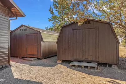 7043 SW Highland Drive, Powell Butte, OR 97753 - Photo 25