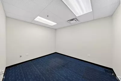 1350 Plaza Boulevard #A-B, Central Point, OR 97502 - Photo 25
