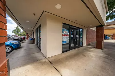 1350 Plaza Boulevard #A-B, Central Point, OR 97502 - Photo 5