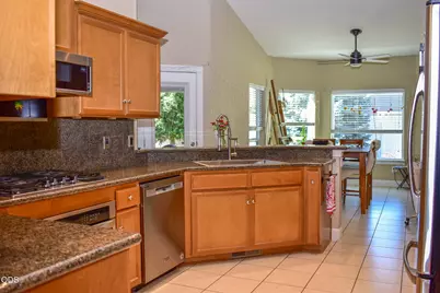 94 Skyhawk Drive, Eagle Point, OR 97524 - Photo 17