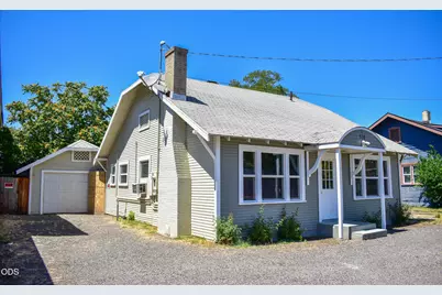 515 N Riverside Avenue, Medford, OR 97501 - Photo 1