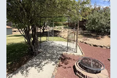 1522 NE Locksley Drive, Bend, OR 97701 - Photo 23