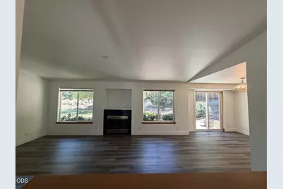 1522 NE Locksley Drive, Bend, OR 97701 - Photo 3