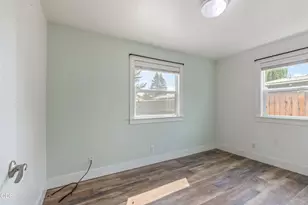 796 NE Dunham St, Prineville, OR 97754 - Photo 11
