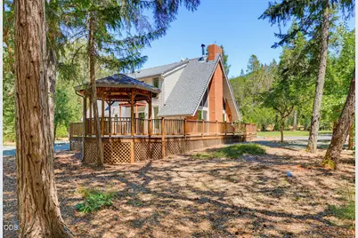 3806 Jumpoff Joe Creek Road, Grants Pass, OR 97526 - Photo 9