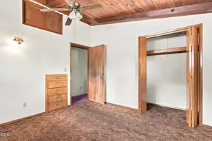 452 W Pine St, Central Point, OR 97502 - Photo 17