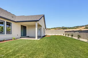 491 Autumn Hls Dr, Medford, OR 97504 - Photo 43