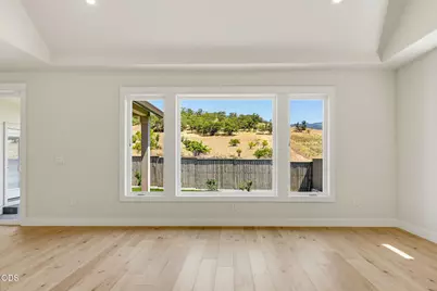 491 Autumn Hills Drive, Medford, OR 97504 - Photo 7