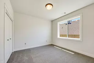 491 Autumn Hls Dr, Medford, OR 97504 - Photo 33
