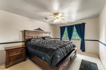 1628 NE Terrace Drive, Grants Pass, OR 97526 - Photo 17