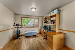 1628 NE Terrace Dr, Grants Pass, OR 97526 - Photo 7