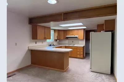 7825 Donegal Avenue, Klamath Falls, OR 97603 - Photo 13