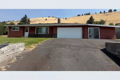 7825 Donegal Avenue, Klamath Falls, OR 97603 - Photo 3