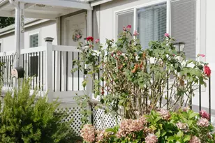 1502 Agape Way, Grants Pass, OR 97527 - Photo 3