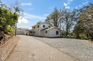 350 7th St, Rogue River, OR 97537 - Photo 5