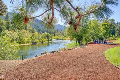 5311 Averill Drive, Grants Pass, OR 97526 - Photo 81
