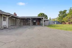 2015 Gettle St, Klamath Falls, OR 97603 - Photo 23