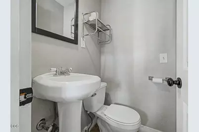2015 Gettle Street, Klamath Falls, OR 97603 - Photo 11