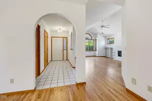 249 N Wightman St, Ashland, OR 97520 - Photo 3