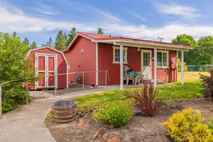 1151 Pine Grove Rd, Klamath Falls, OR 97603 - Photo 17