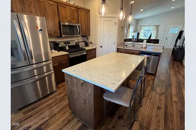 2955 NW Hemlock Lane, Redmond, OR 97756 - Photo 11