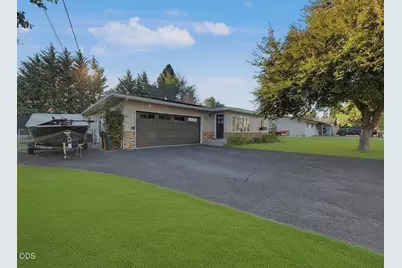 3608 Hope Street, Klamath Falls, OR 97603 - Photo 3