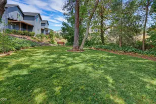 249 Dano Dr, Phoenix, OR 97535 - Photo 25