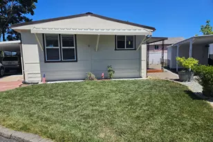 2385 Table Rock Rd, Medford, OR 97501 - Photo 1
