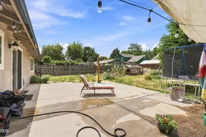 2372 Happy Valley Drive, Medford, OR 97501 - Photo 25