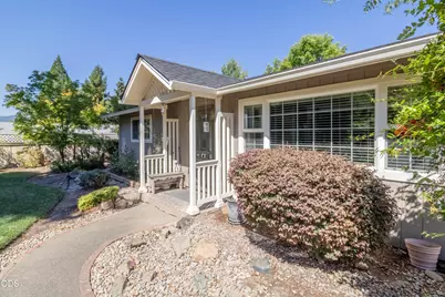 122 Swarthout Drive, Grants Pass, OR 97527 - Photo 5