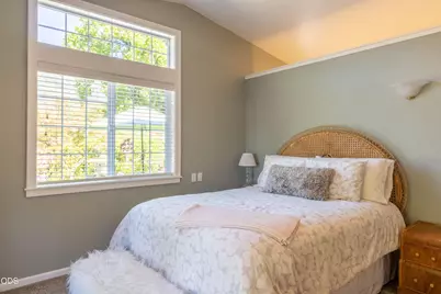 122 Swarthout Drive, Grants Pass, OR 97527 - Photo 19