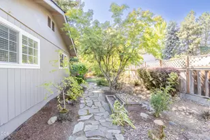 122 Swarthout Dr, Grants Pass, OR 97527 - Photo 51