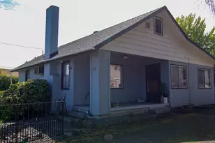 1711 Prune St, Medford, OR 97501 - Photo 1