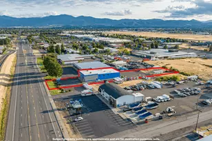 3755 Crater Lake Hwy, Medford, OR 97504 - Photo 1