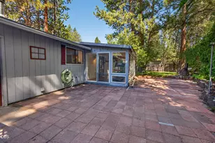 60822 Onyx St, Bend, OR 97702 - Photo 29