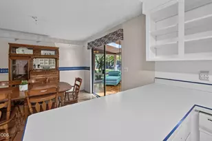 60822 Onyx St, Bend, OR 97702 - Photo 9