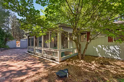 60822 Onyx Street, Bend, OR 97702 - Photo 31