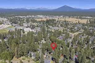 944 E Creek View Dr, Sisters, OR 97759 - Photo 29