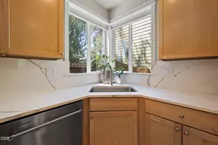 19775 Thimbleberry Way, Bend, OR 97702 - Photo 11
