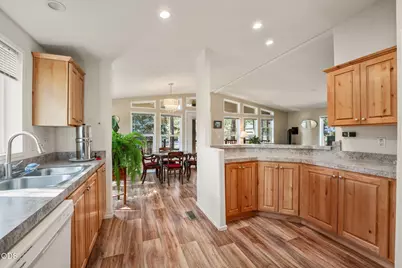 17274 Jacinto Road, Bend, OR 97707 - Photo 13