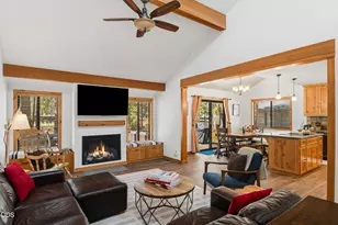 57545 Lark Ln, Sunriver, OR 97707 - Photo 3