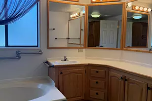 [Address not provided], Klamath Falls, OR 97603 - Photo 17