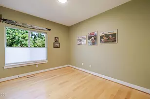 2258 SW 36th St, Redmond, OR 97756 - Photo 29
