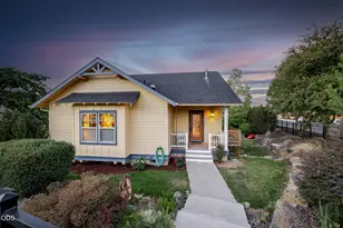 2258 SW 36th St, Redmond, OR 97756 - Photo 43