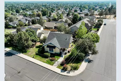 2258 SW 36th Street, Redmond, OR 97756 - Photo 41