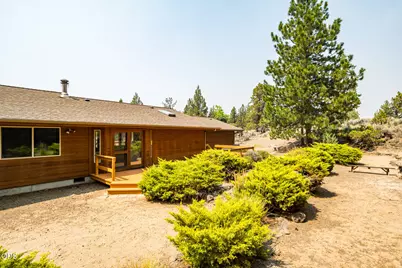 64502 McGrath Road, Bend, OR 97701 - Photo 43