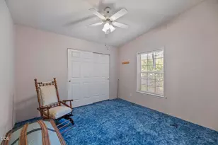 728 N Old Stage Rd, Cave Junction, OR 97523 - Photo 19
