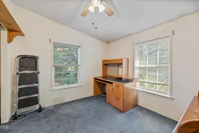 728 N Old Stage Road, Cave Junction, OR 97523 - Photo 17