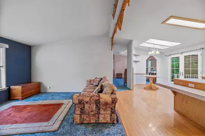 728 N Old Stage Road, Cave Junction, OR 97523 - Photo 5