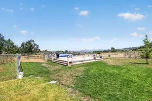 1350 Dry Creek Rd, Eagle Point, OR 97524 - Photo 29